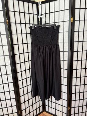 NWOT Smocked Strapless Black Midi Dress